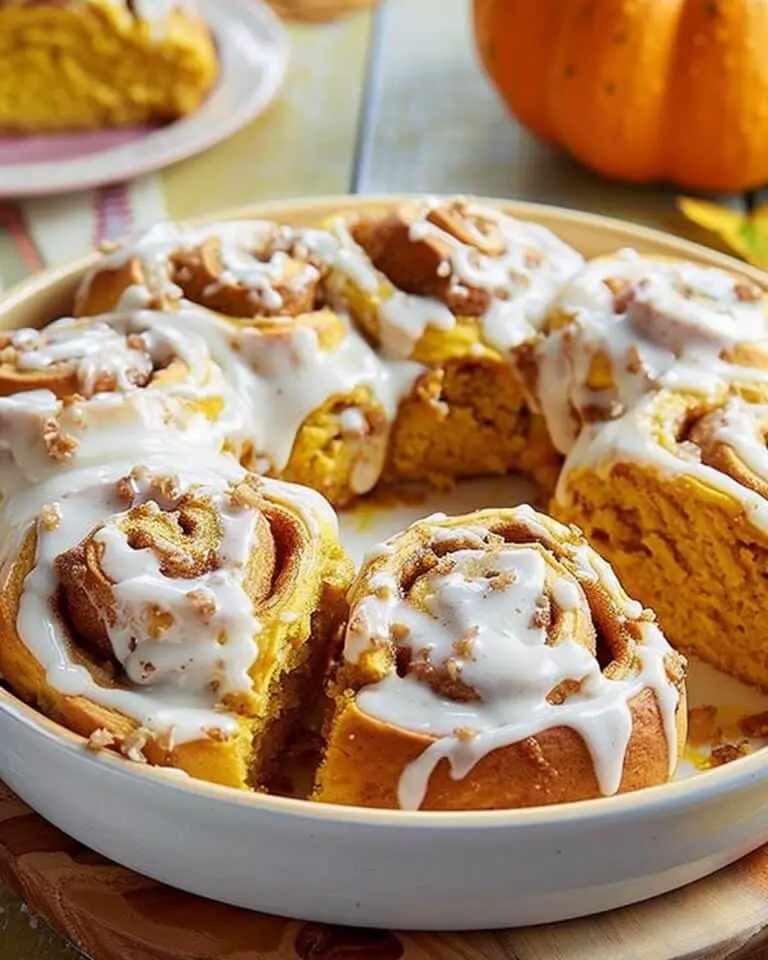 Pumpkin Cinnamon Rolls