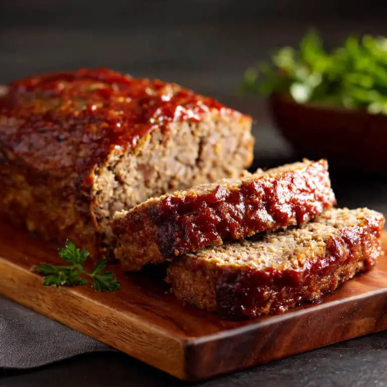 Classic Homemade Meatloaf Recipe