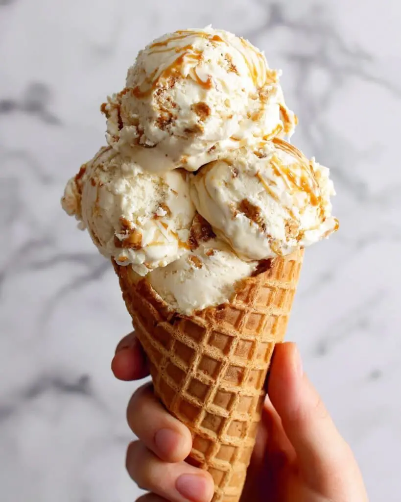 No-Churn Peach Cheesecake Ice Cream Recipe