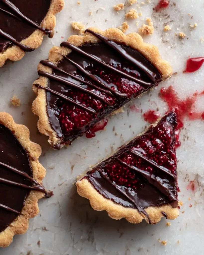 Dark Chocolate Raspberry Puff Pastry Tarts Recipe